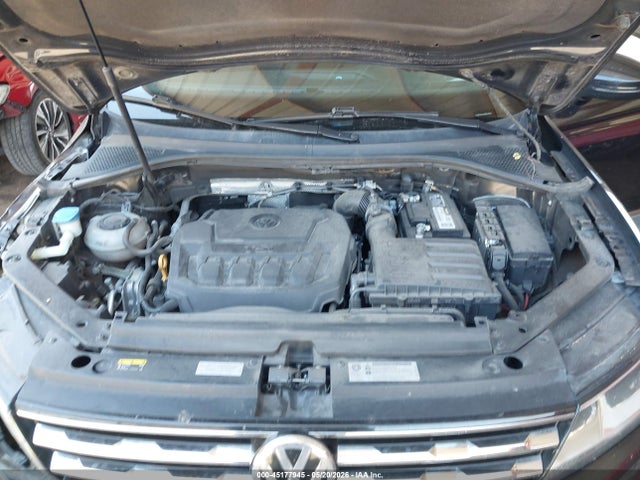 3VV3B7AX0JM054832 Volkswagen Tiguan 2.0t Se/2.0t Sel