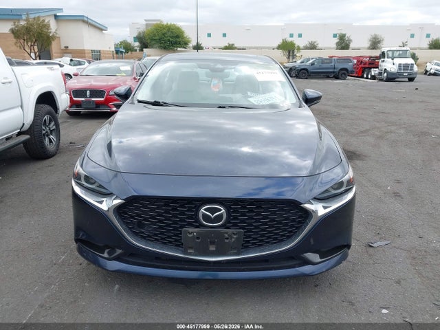 Продажа на аукционе авто 2019 Mazda Mazda3 Premium Package, vin: JM1BPACM5K1101556, номер лота: 45177999