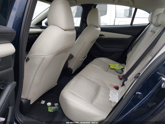 Продажа на аукционе авто 2019 Mazda Mazda3 Premium Package, vin: JM1BPACM5K1101556, номер лота: 45177999