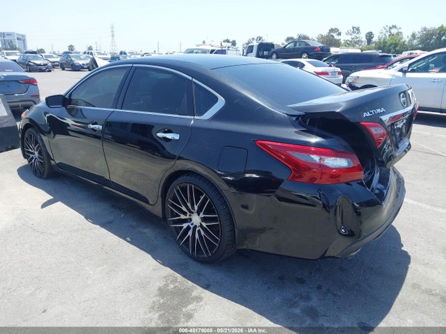 45178008 :رقم المزاد ، 1N4AL3AP2JC153011 vin ، 2018 Nissan Altima 2.5 S مزاد بيع