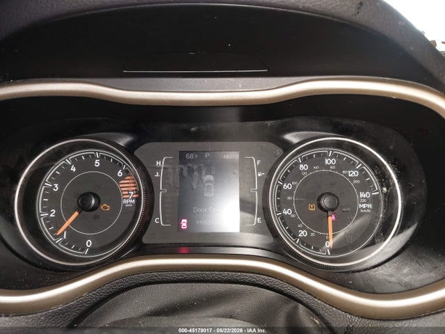 2018 Jeep Cherokee Latitude Fwd მანქანა იყიდება აუქციონზე, vin: 1C4PJLCB7JD622549, აუქციონის ნომერი: 45178017