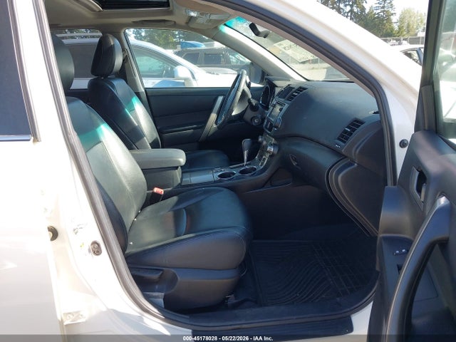 45178028 :رقم المزاد ، 5TDBK3EH6DS183667 vin ، 2013 Toyota Highlander Se V6 مزاد بيع