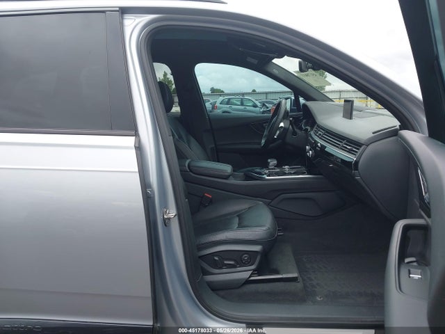 WA1VAAF72KD008605 Audi Q7 55 Premium
