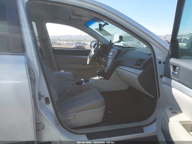 45178059 :رقم المزاد ، 4S4BRBCC8D3319954 vin ، 2013 Subaru Outback 2.5i Premium مزاد بيع