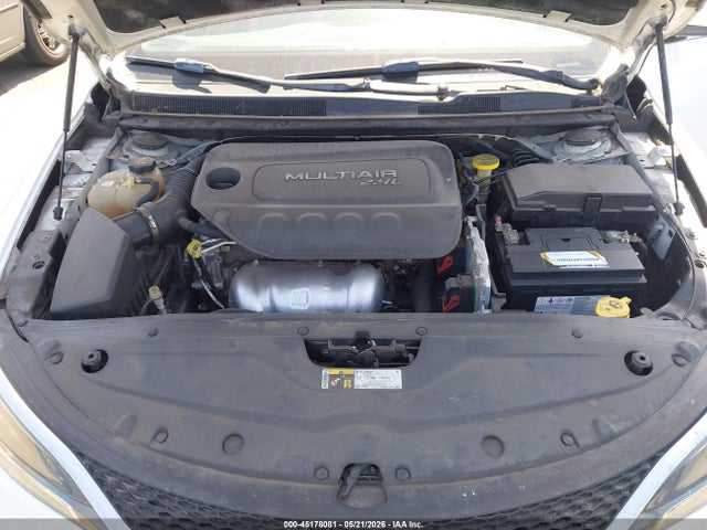45178081 :رقم المزاد ، 1C3CCCAB4GN161183 vin ، 2016 Chrysler 200 Limited مزاد بيع