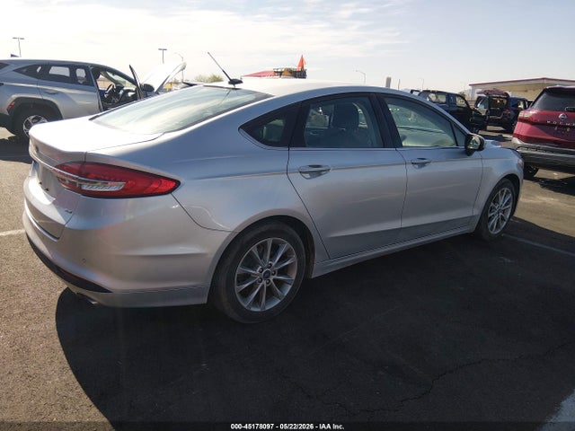 Ford FUSION SE 2017 3FA6P0H75HR213955 Image 4