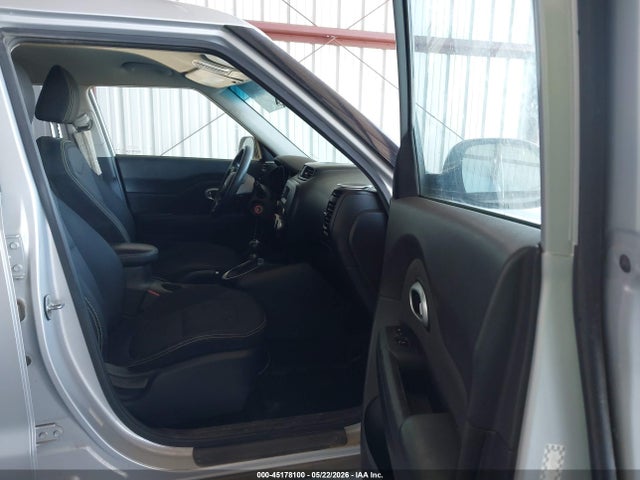 2015 Kia Soul + მანქანა იყიდება აუქციონზე, vin: KNDJP3A58F7802341, აუქციონის ნომერი: 45178100