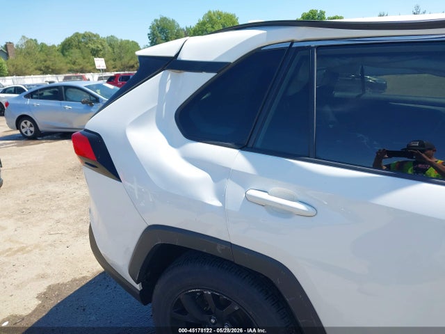 Продаж на аукціоні авто 2022 Toyota Rav4 Le, vin: 2T3H1RFV4NC183494, номер лоту: 45178122
