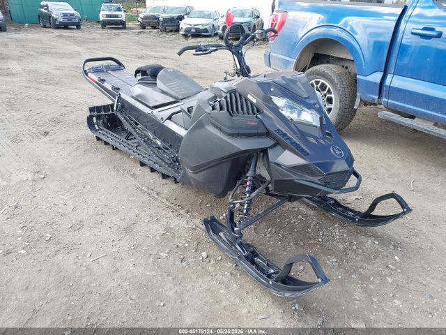 Ski-Doo Summit X 670 2022 2BPSTANB7NV000078 zdjęcie główne