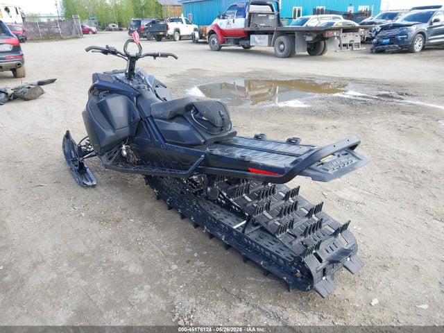 Ski-Doo Summit X 670 2022 2BPSTANB7NV000078 Image 3
