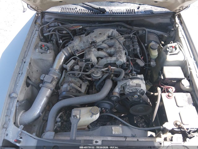 Продаж на аукціоні авто 2000 Ford Mustang, vin: 1FAFP4047YF263942, номер лоту: 45178132