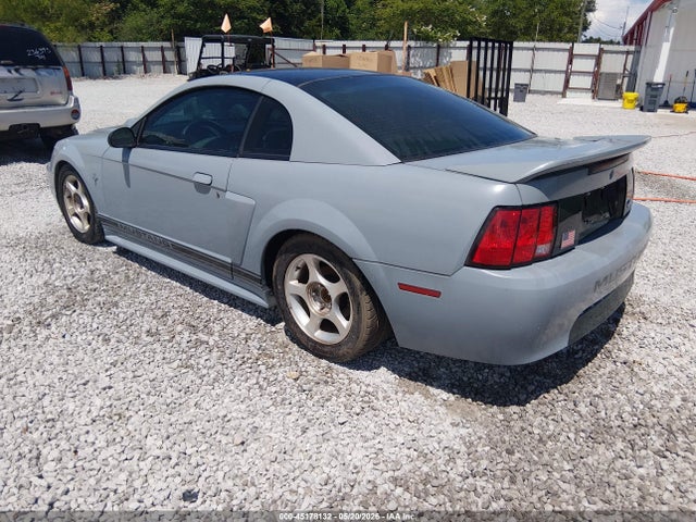 Продаж на аукціоні авто 2000 Ford Mustang, vin: 1FAFP4047YF263942, номер лоту: 45178132
