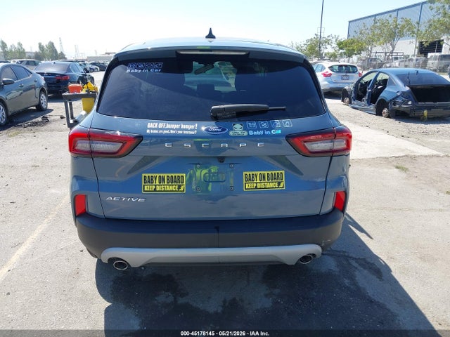 1FMCU0GN0SUA97257 Ford Escape Active