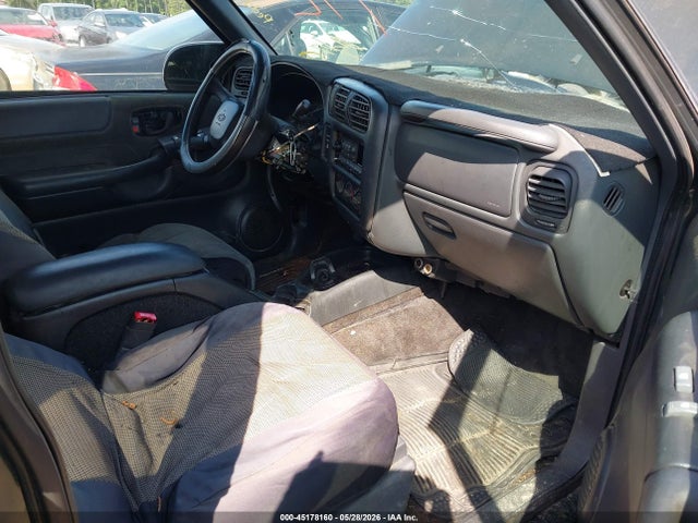 45178160 :رقم المزاد ، 1GCCS19W518221603 vin ، 2001 Chevrolet S-10 Ls مزاد بيع