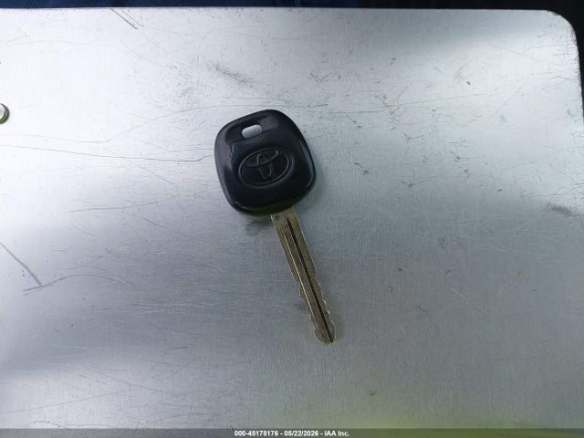 Продаж на аукціоні авто 2006 Toyota Matrix, vin: 2T1KR32E26C560786, номер лоту: 45178176