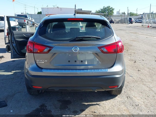 JN1BJ1CP7JW104216 Nissan Rogue Sport S