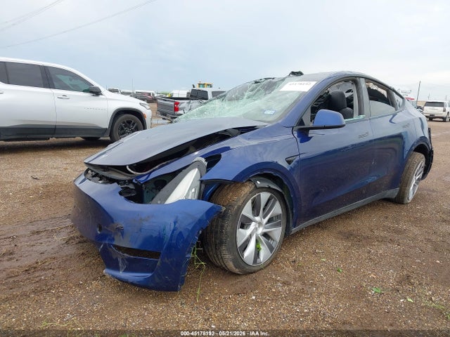 Продажа на аукционе авто 2023 Tesla Model Y, vin: 7SAYGDEE0PA040021, номер лота: 45178192
