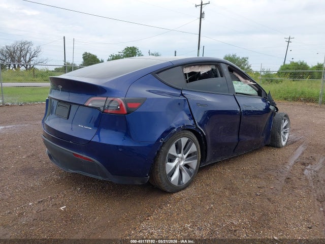 Продажа на аукционе авто 2023 Tesla Model Y, vin: 7SAYGDEE0PA040021, номер лота: 45178192