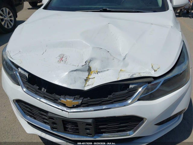 1G1BE5SM1J7190433 Chevrolet Cruze Lt Auto