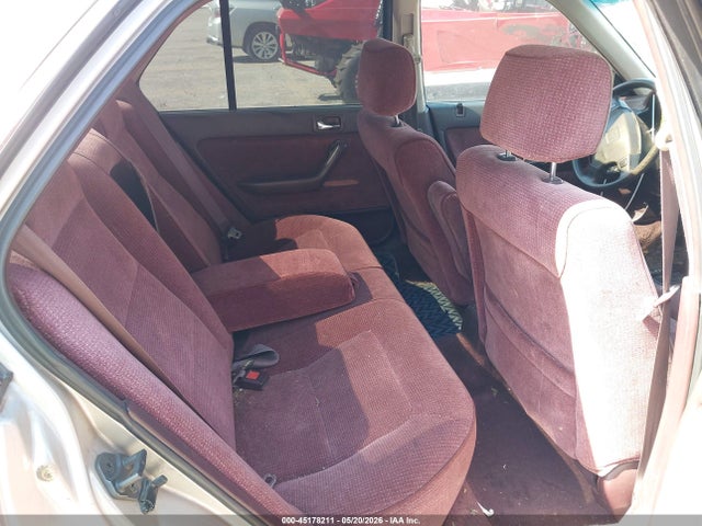 45178211 :رقم المزاد ، JHMCB7671PC018647 vin ، 1993 Honda Accord Ex مزاد بيع