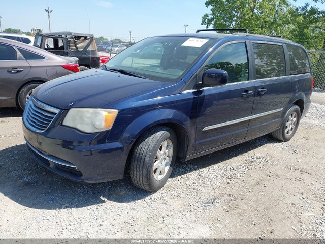 45178252 :رقم المزاد ، 2C4RC1BGXDR583915 vin ، 2013 Chrysler Town & Country Touring مزاد بيع
