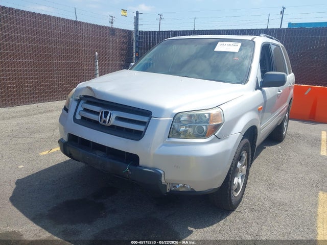 45178280 :رقم المزاد ، 5FNYF285X6B022076 vin ، 2006 Honda Pilot Ex-l مزاد بيع