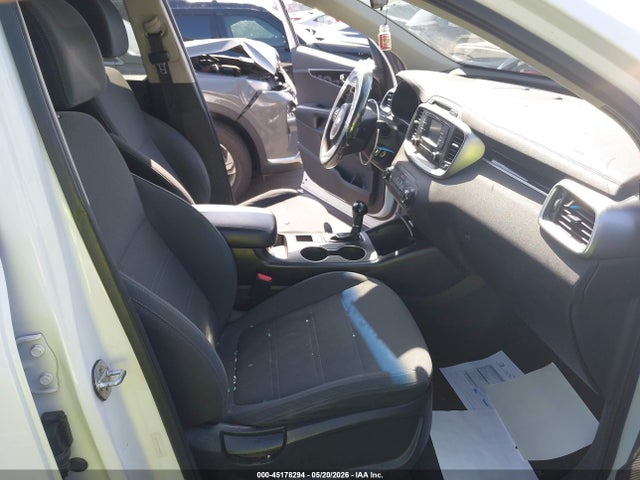 45178294 :رقم المزاد ، 5XYPG4A54HG223577 vin ، 2017 Kia Sorento 3.3l Lx مزاد بيع