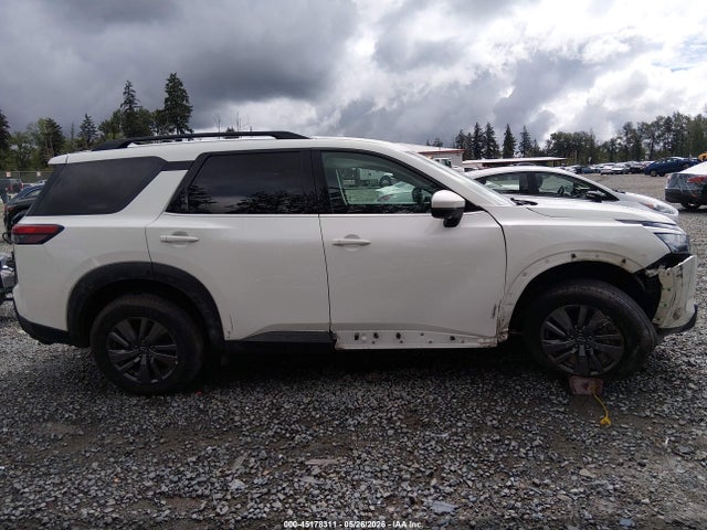 5N1DR3BC9RC289161 Nissan Pathfinder Sv 4wd