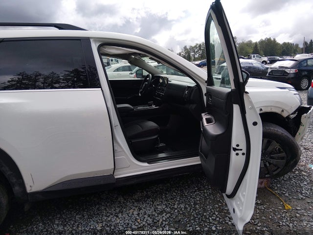 5N1DR3BC9RC289161 Nissan Pathfinder Sv 4wd