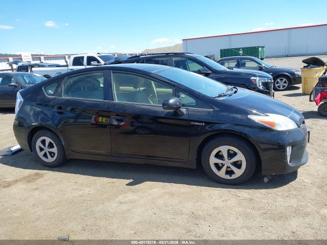 45178319 :رقم المزاد ، JTDKN3DU7E1750604 vin ، 2014 Toyota Prius Three مزاد بيع