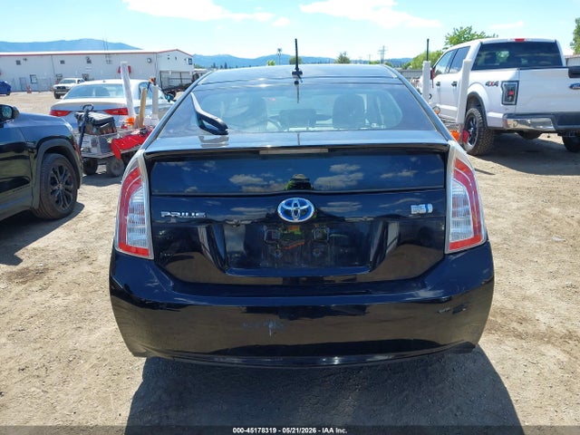 45178319 :رقم المزاد ، JTDKN3DU7E1750604 vin ، 2014 Toyota Prius Three مزاد بيع