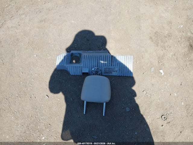 45178319 :رقم المزاد ، JTDKN3DU7E1750604 vin ، 2014 Toyota Prius Three مزاد بيع