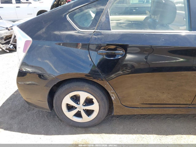 45178319 :رقم المزاد ، JTDKN3DU7E1750604 vin ، 2014 Toyota Prius Three مزاد بيع