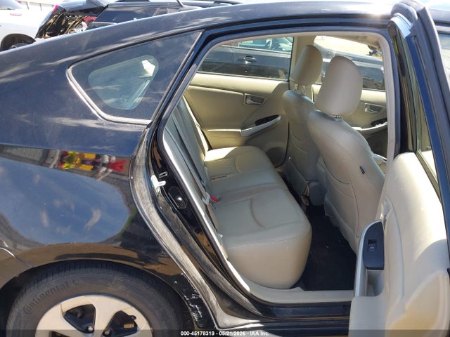 45178319 :رقم المزاد ، JTDKN3DU7E1750604 vin ، 2014 Toyota Prius Three مزاد بيع