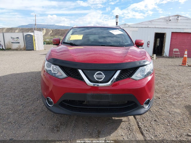 JN1BJ1CR9JW284980 Nissan Rogue Sport Sl