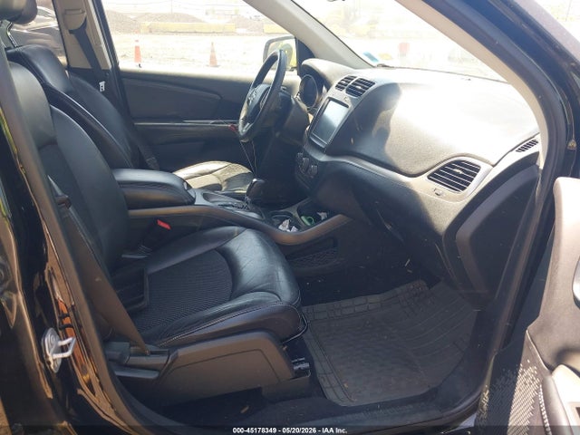 45178349 :رقم المزاد ، 3C4PDDGG6JT430939 vin ، 2018 Dodge Journey Crossroad Awd مزاد بيع