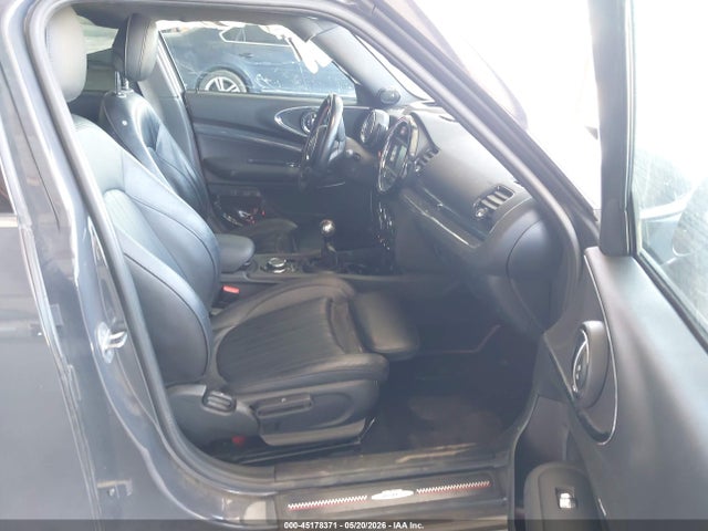 Auction sale of the 2018 Mini Clubman Cooper S, vin: WMWLU5C53J2G79984, lot number: 45178371