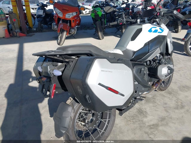 Продажа на аукционе авто 2024 Bmw R 1300 Gs, vin: WB10M2307R6J12569, номер лота: 45178378