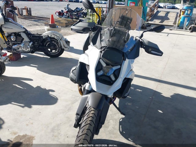 Продажа на аукционе авто 2024 Bmw R 1300 Gs, vin: WB10M2307R6J12569, номер лота: 45178378