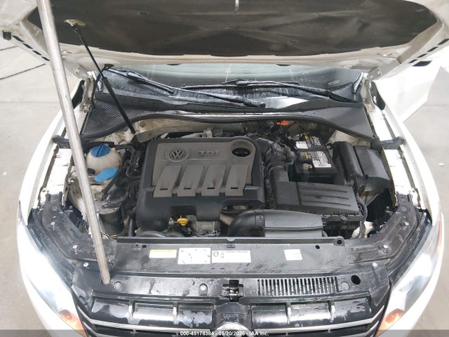 Auction sale of the 2014 Volkswagen Passat 2.0l Tdi Se, vin: 1VWBN7A30EC090796, lot number: 45178384