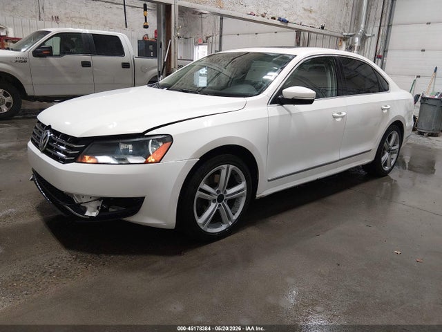 Auction sale of the 2014 Volkswagen Passat 2.0l Tdi Se, vin: 1VWBN7A30EC090796, lot number: 45178384