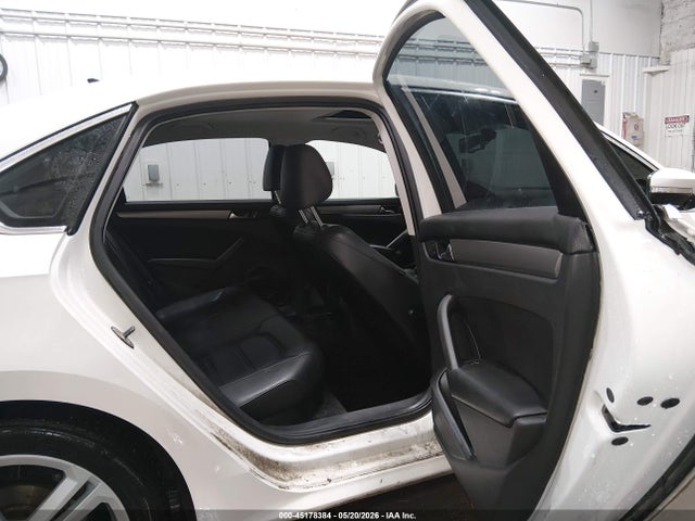 Auction sale of the 2014 Volkswagen Passat 2.0l Tdi Se, vin: 1VWBN7A30EC090796, lot number: 45178384