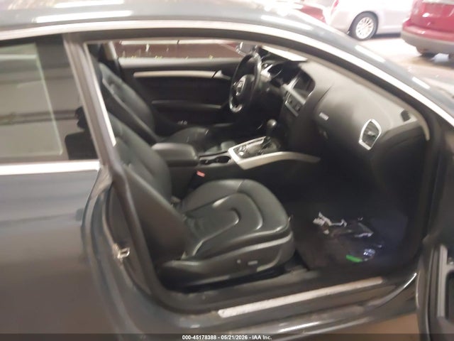 45178388 :رقم المزاد ، WAULFAFR9BA067004 vin ، 2011 Audi A5 2.0t Premium مزاد بيع