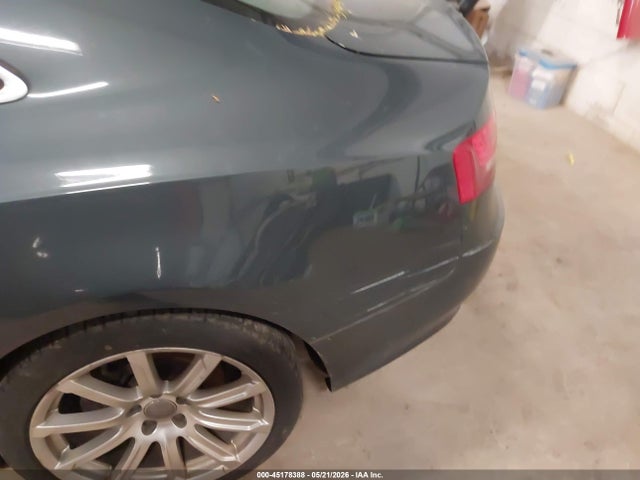 45178388 :رقم المزاد ، WAULFAFR9BA067004 vin ، 2011 Audi A5 2.0t Premium مزاد بيع
