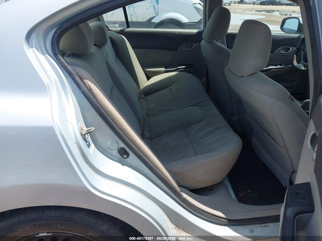 Продаж на аукціоні авто 2012 Honda Civic Lx, vin: 2HGFB2F52CH555844, номер лоту: 45178397