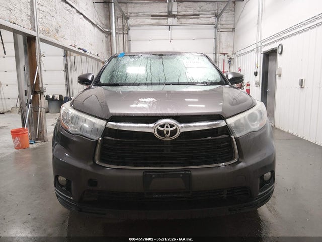 2015 Toyota Highlander Le Plus V6 მანქანა იყიდება აუქციონზე, vin: 5TDZKRFH2FS082452, აუქციონის ნომერი: 45178402
