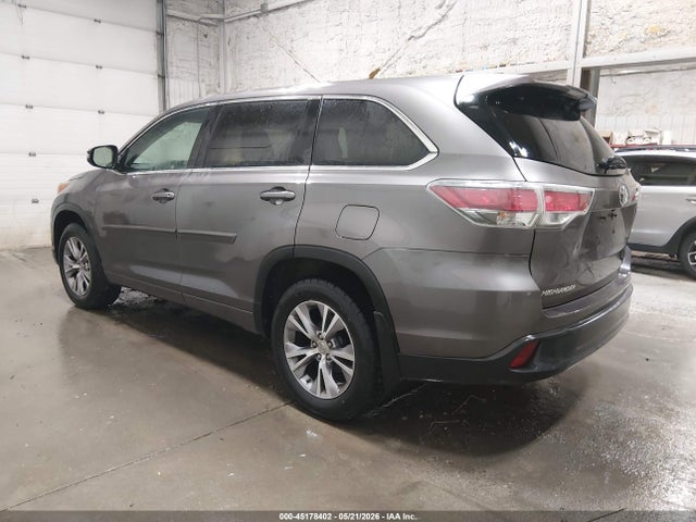 2015 Toyota Highlander Le Plus V6 მანქანა იყიდება აუქციონზე, vin: 5TDZKRFH2FS082452, აუქციონის ნომერი: 45178402