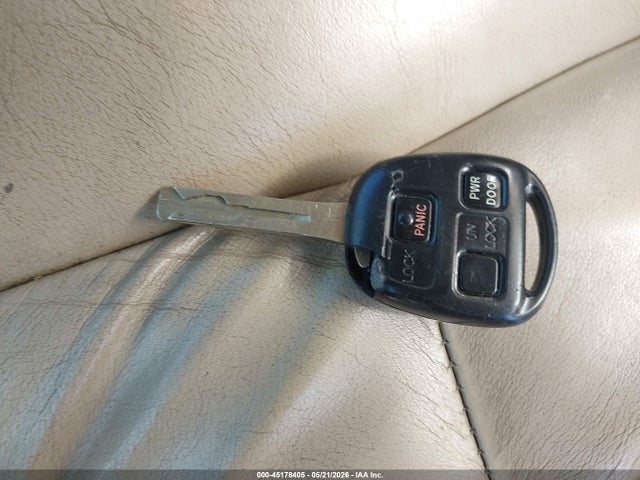 2004 Lexus Rx 330 მანქანა იყიდება აუქციონზე, vin: JTJHA31U140037788, აუქციონის ნომერი: 45178405