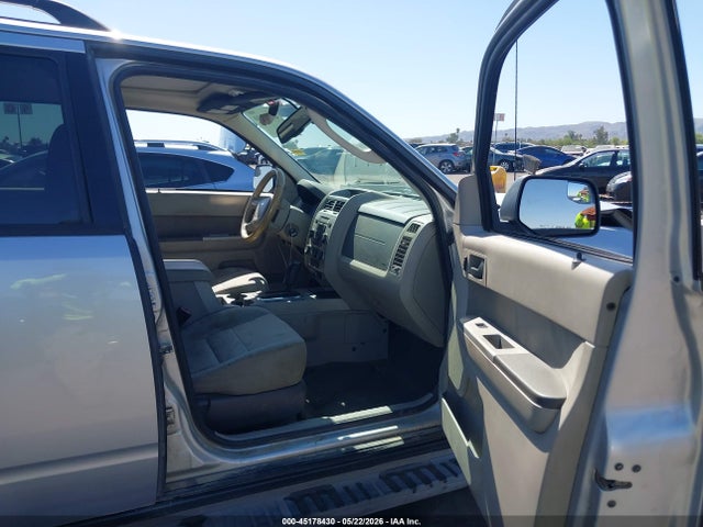 2010 Ford Escape Xlt მანქანა იყიდება აუქციონზე, vin: 1FMCU9DG2AKC25504, აუქციონის ნომერი: 45178430
