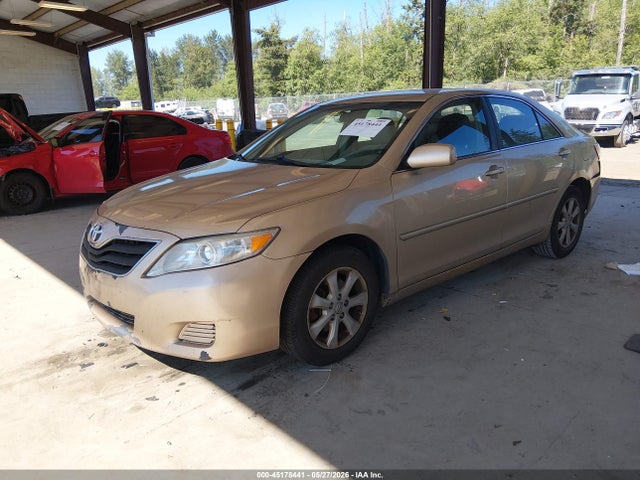 45178441 :رقم المزاد ، 4T1BF3EK9BU212146 vin ، 2011 Toyota Camry Le مزاد بيع